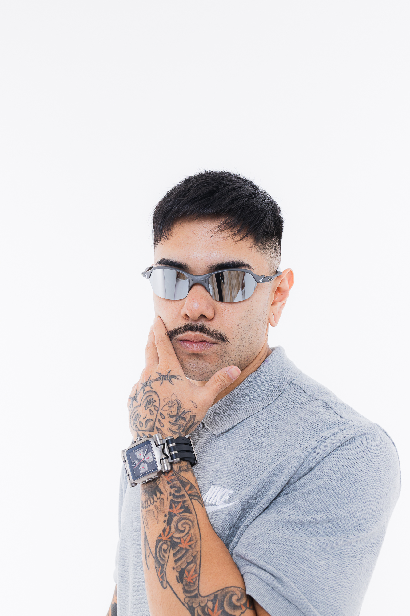 Cliente usando óculos 21